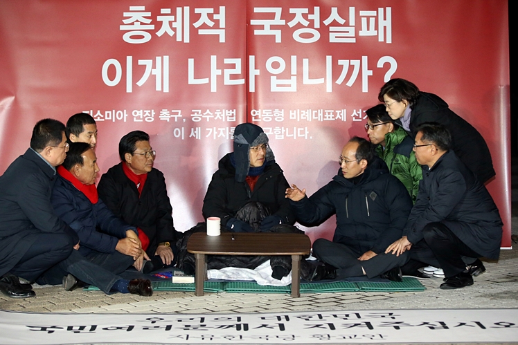 제목 노출 영역입니다 이미지