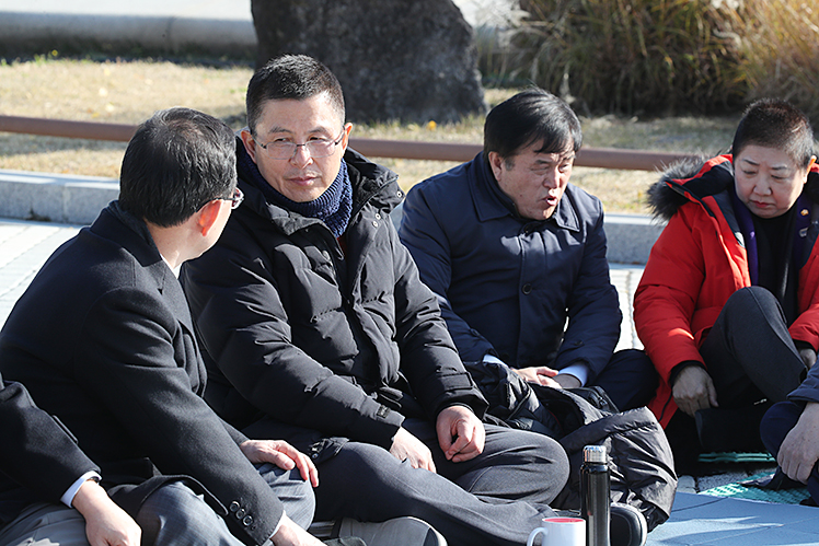 제목 노출 영역입니다 이미지