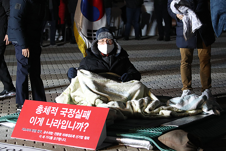 제목 노출 영역입니다 이미지