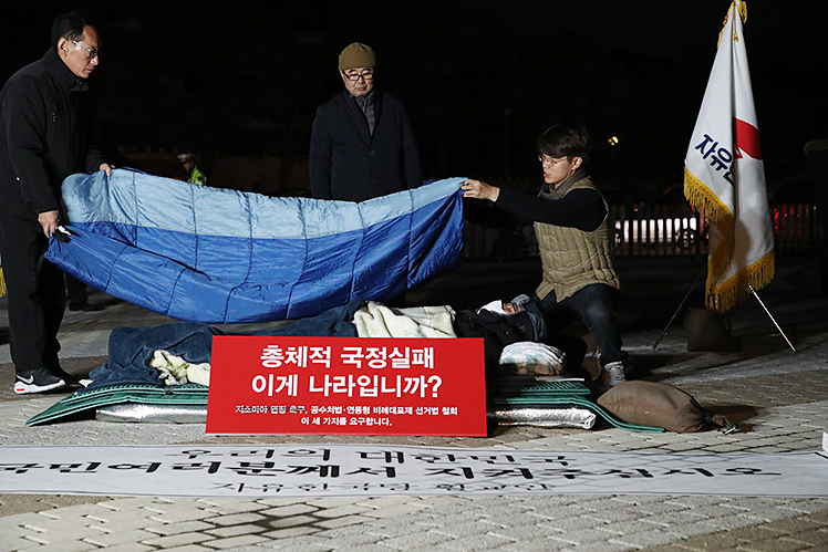 제목 노출 영역입니다 이미지