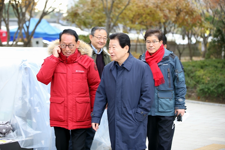 제목 노출 영역입니다 이미지