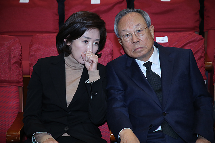 제목 노출 영역입니다 이미지