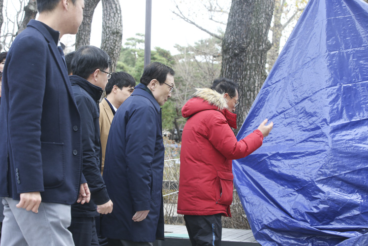 제목 노출 영역입니다 이미지