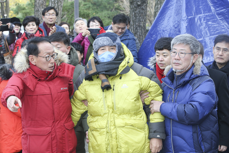 제목 노출 영역입니다 이미지