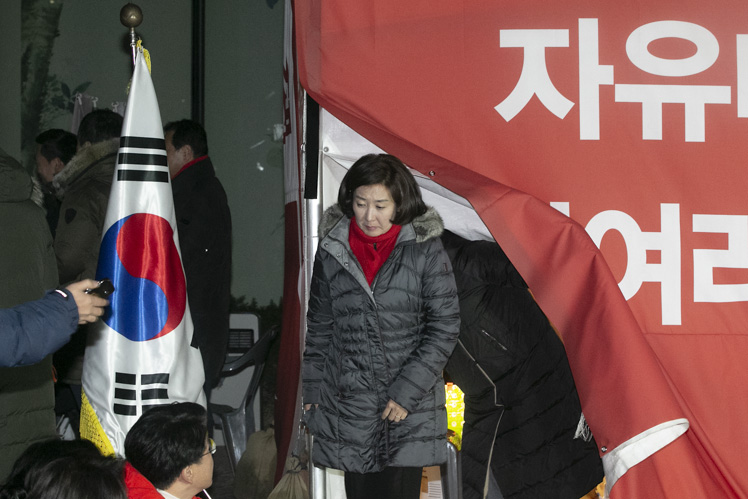 제목 노출 영역입니다 이미지