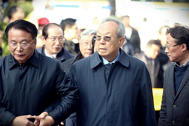제목 노출 영역입니다 이미지