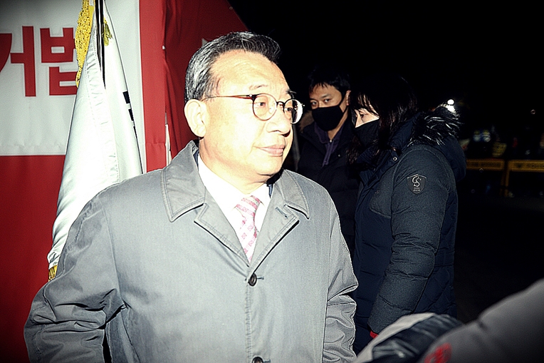 제목 노출 영역입니다 이미지