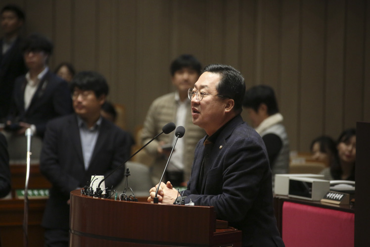 제목 노출 영역입니다 이미지