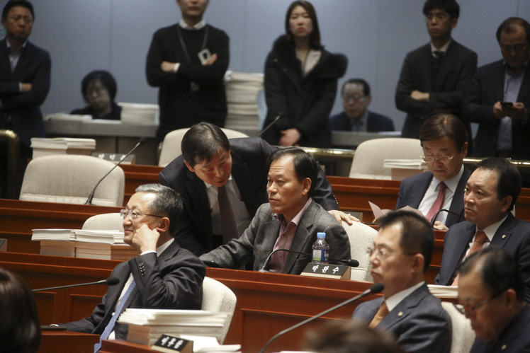제목 노출 영역입니다 이미지