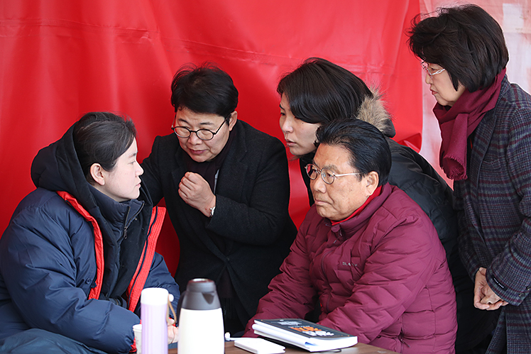 제목 노출 영역입니다 이미지