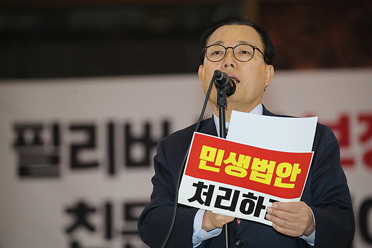 제목 노출 영역입니다 이미지