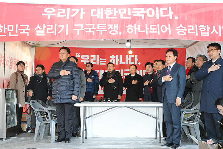 제목 노출 영역입니다 이미지