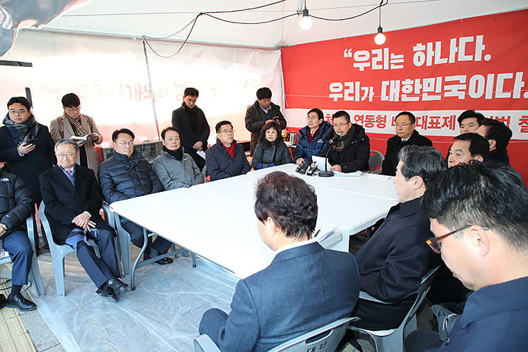 제목 노출 영역입니다 이미지