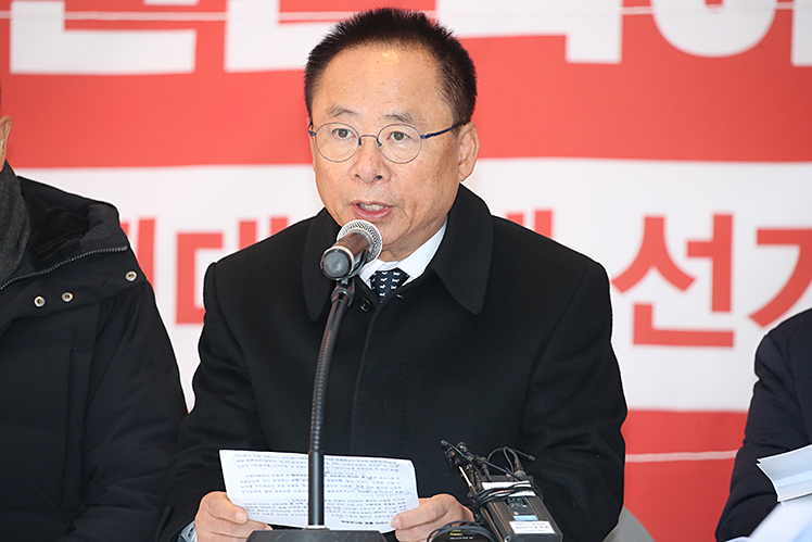 제목 노출 영역입니다 이미지