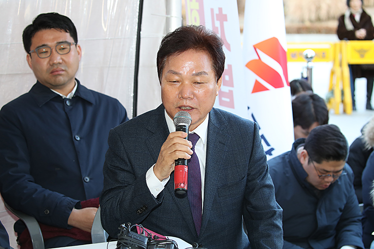 제목 노출 영역입니다 이미지