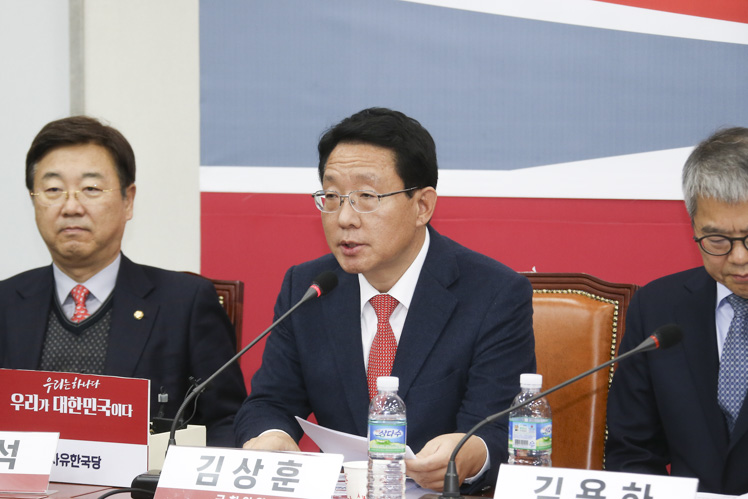 제목 노출 영역입니다 이미지