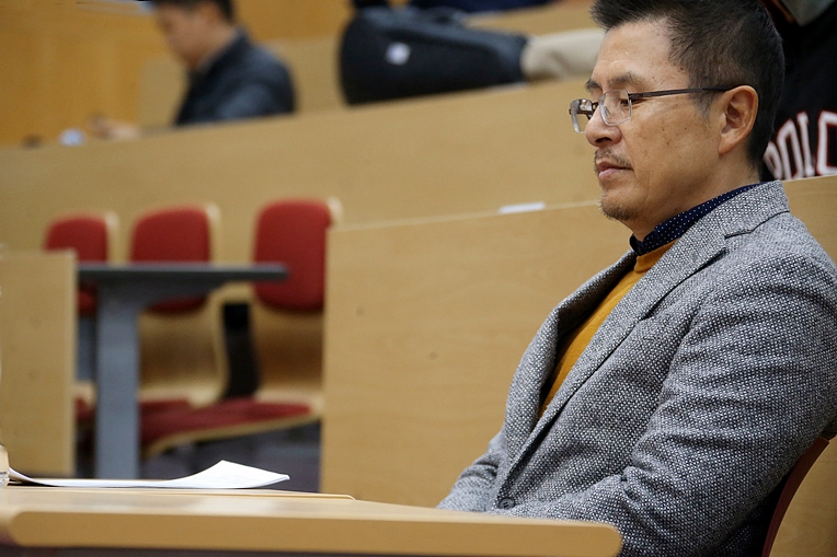제목 노출 영역입니다 이미지