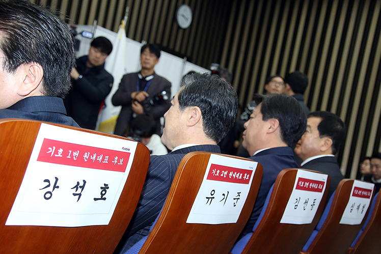 제목 노출 영역입니다 이미지