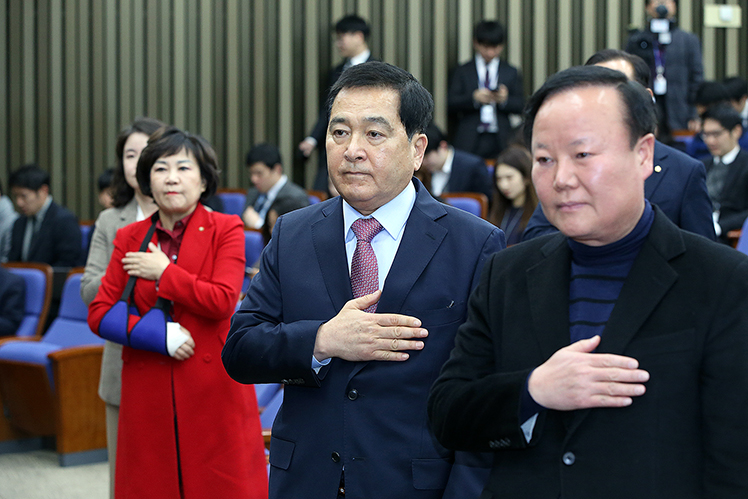 제목 노출 영역입니다 이미지