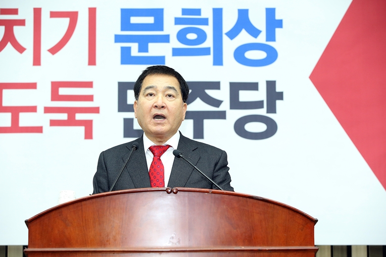 제목 노출 영역입니다 이미지