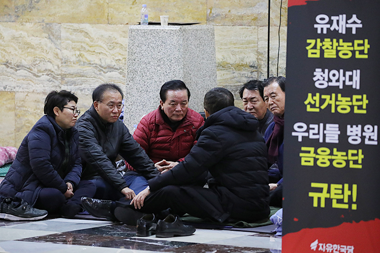 제목 노출 영역입니다 이미지