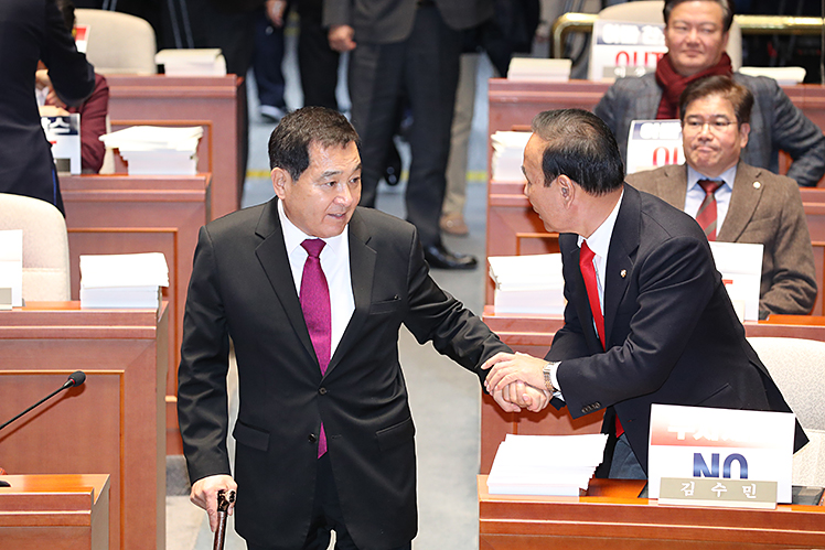제목 노출 영역입니다 이미지