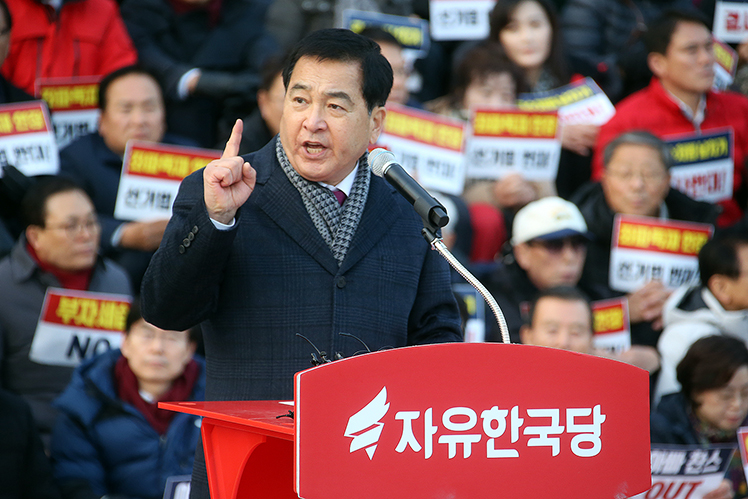 제목 노출 영역입니다 이미지