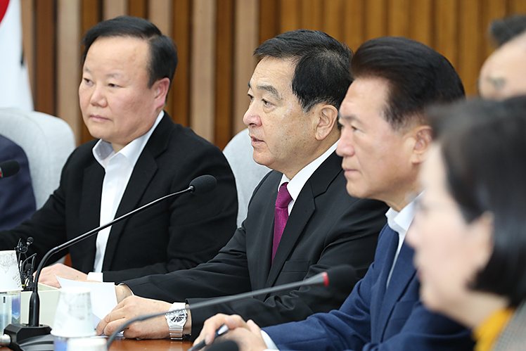 제목 노출 영역입니다 이미지