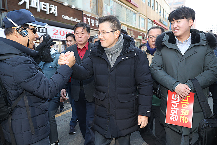 제목 노출 영역입니다 이미지