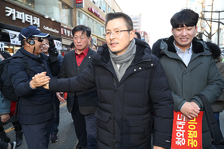 제목 노출 영역입니다 이미지