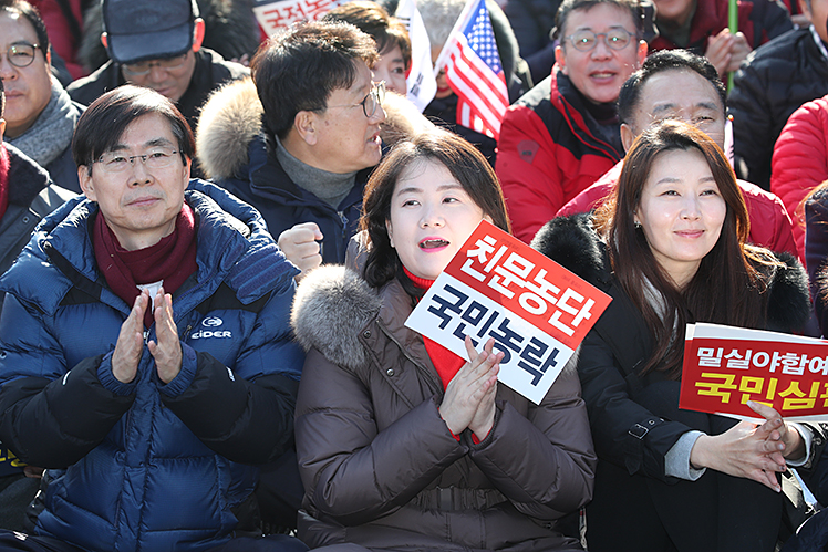 제목 노출 영역입니다 이미지