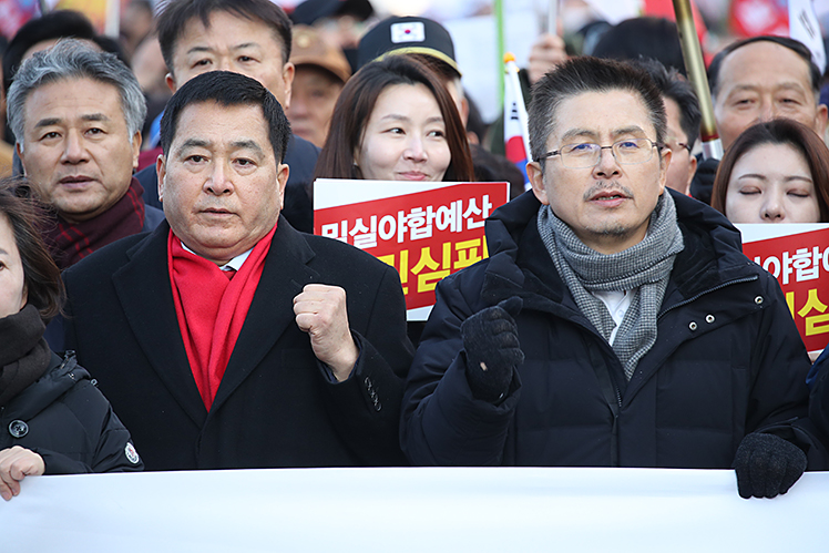 제목 노출 영역입니다 이미지