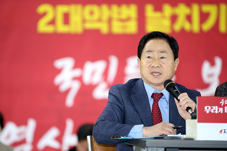 제목 노출 영역입니다 이미지