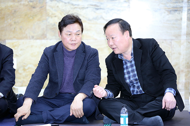 제목 노출 영역입니다 이미지