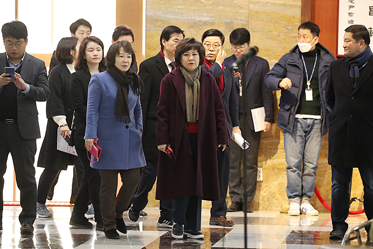 제목 노출 영역입니다 이미지