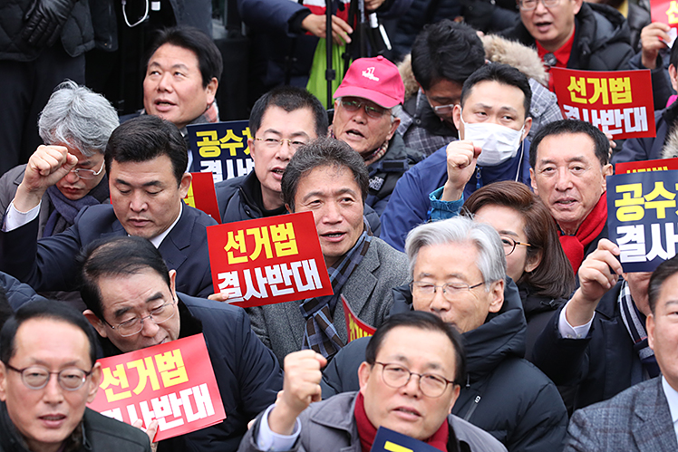제목 노출 영역입니다 이미지