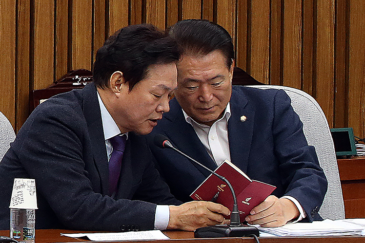제목 노출 영역입니다 이미지