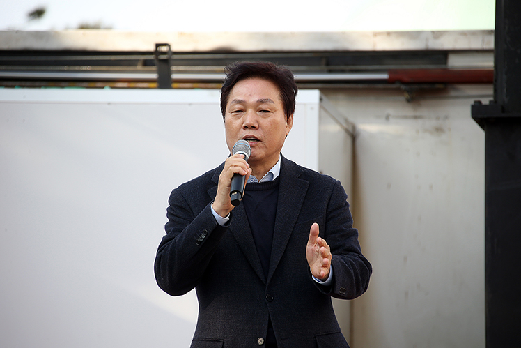 제목 노출 영역입니다 이미지