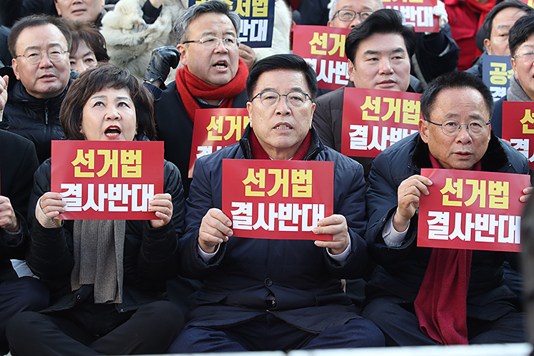 제목 노출 영역입니다 이미지