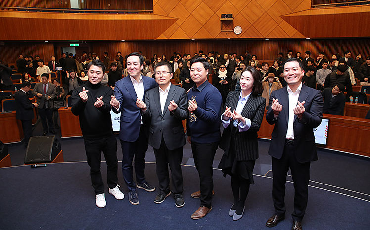 제목 노출 영역입니다 이미지