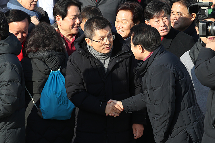 제목 노출 영역입니다 이미지