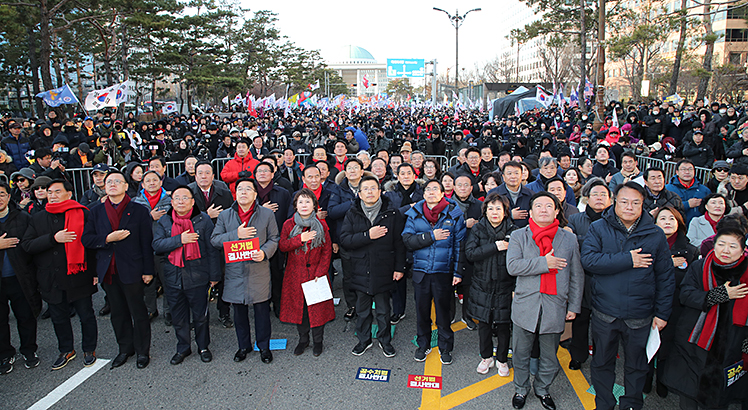 제목 노출 영역입니다 이미지