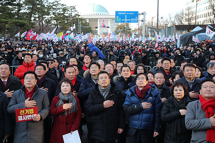 제목 노출 영역입니다 이미지