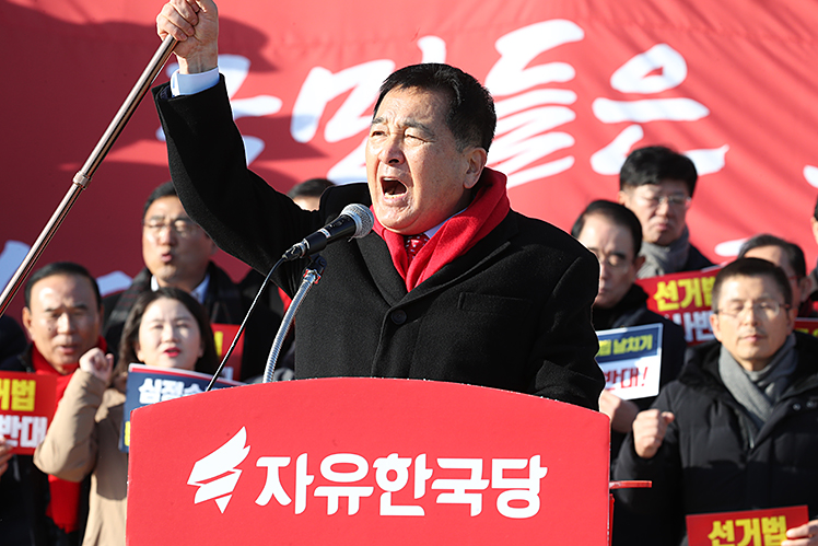 제목 노출 영역입니다 이미지