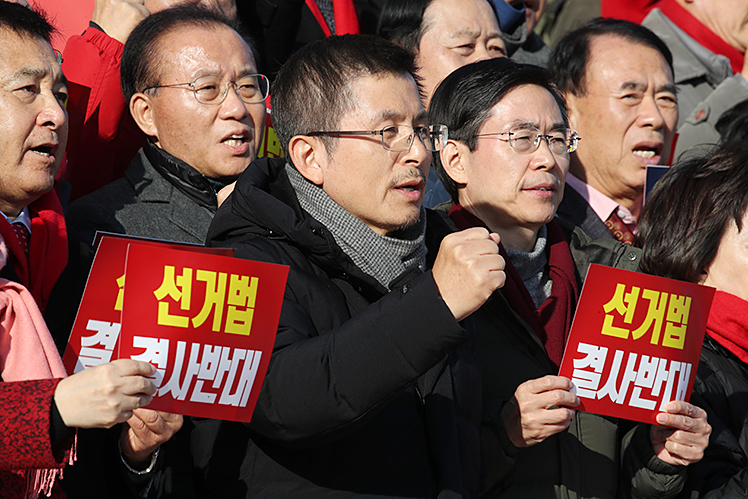 제목 노출 영역입니다 이미지
