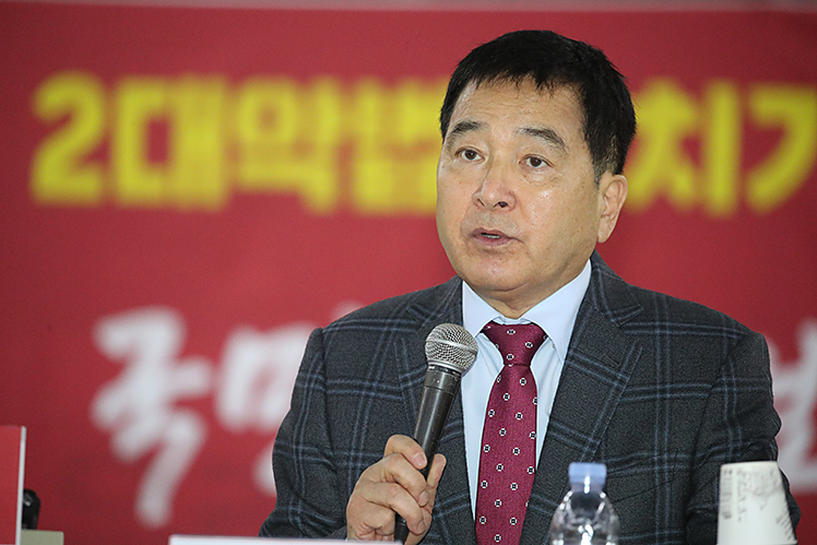 제목 노출 영역입니다 이미지