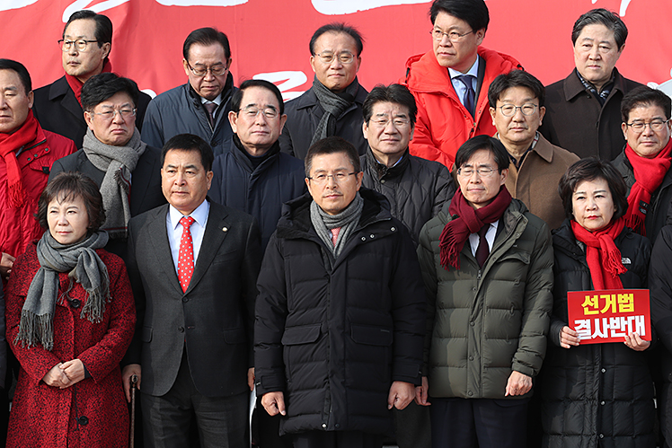제목 노출 영역입니다 이미지