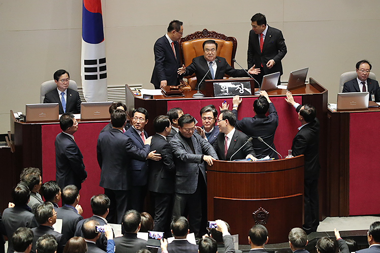 제목 노출 영역입니다 이미지
