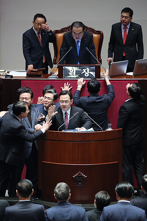 제목 노출 영역입니다 이미지