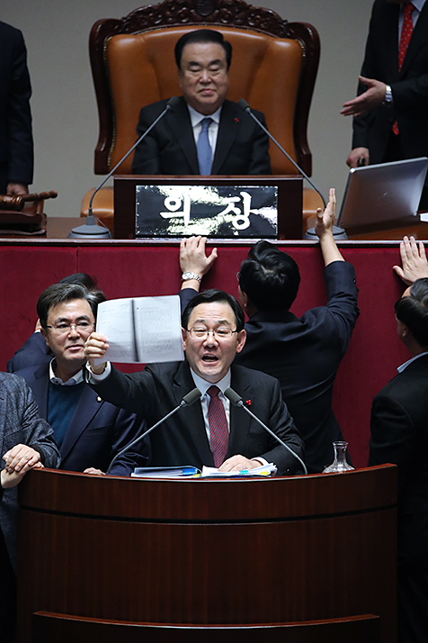 제목 노출 영역입니다 이미지